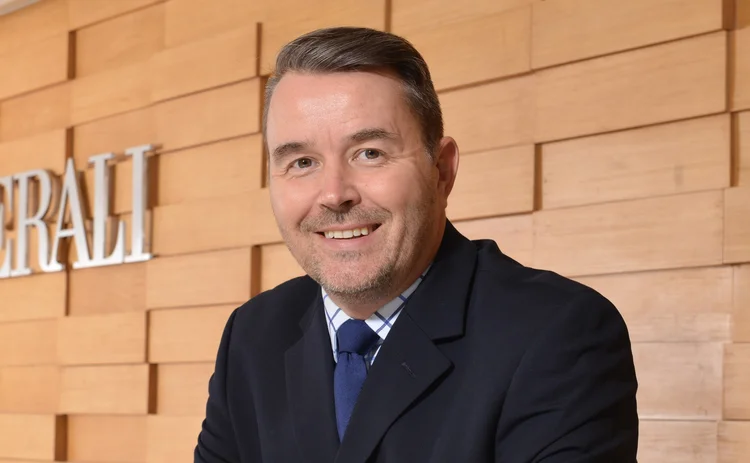 Neil Gardner, Generali 